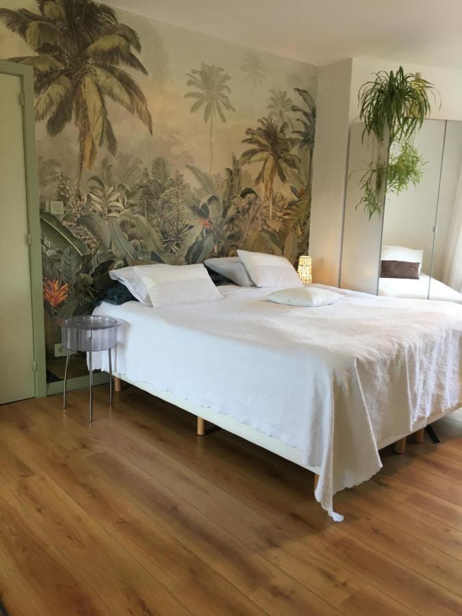 Guesthouse Poppies , Free Parking Oostende Ngoại thất bức ảnh