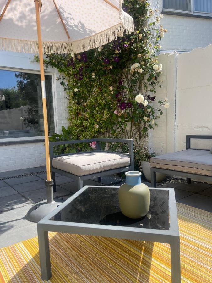 Guesthouse Poppies , Free Parking Oostende Ngoại thất bức ảnh