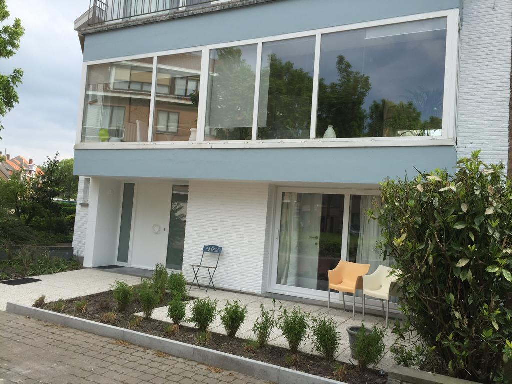 Guesthouse Poppies , Free Parking Oostende Ngoại thất bức ảnh