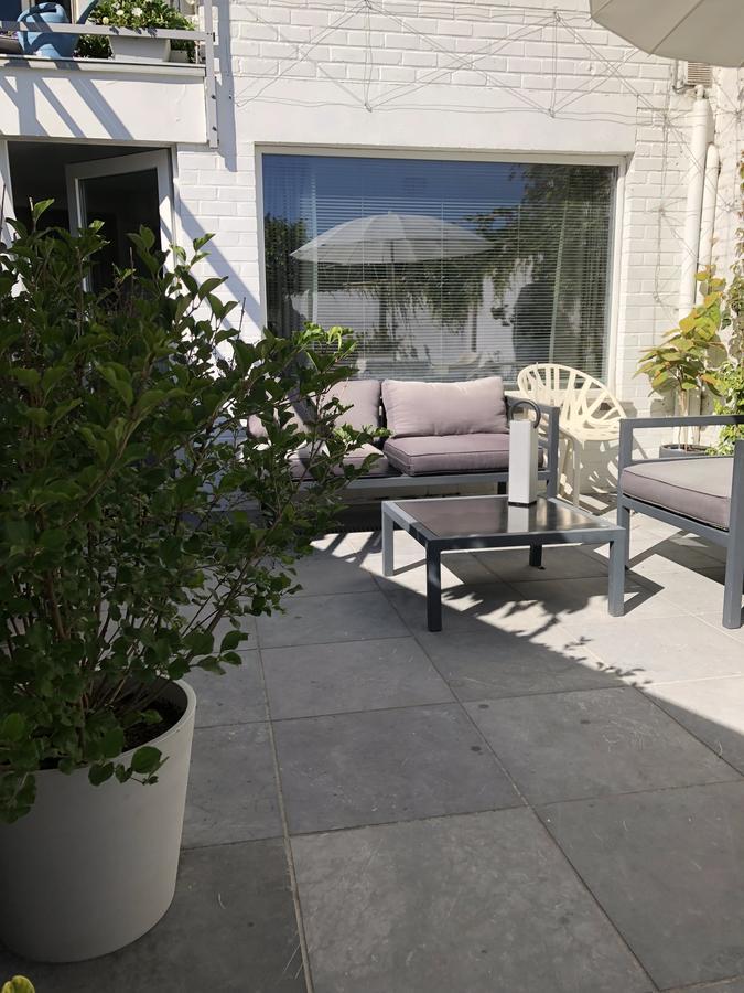 Guesthouse Poppies , Free Parking Oostende Ngoại thất bức ảnh